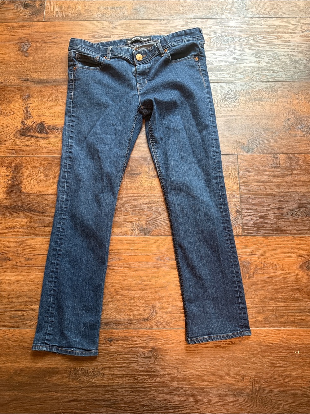 Express Skinny Women’s Jeans in Dark Blue Wash